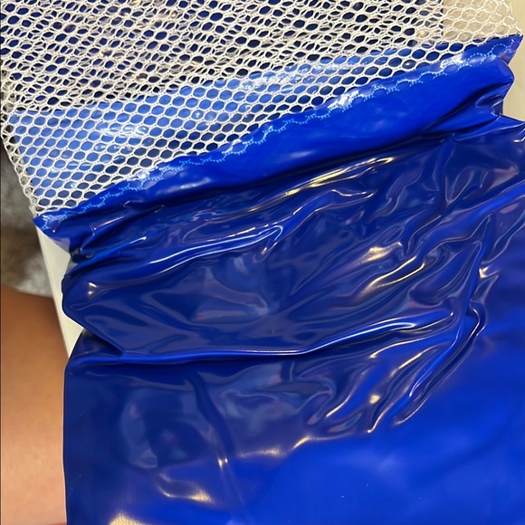 Intex Blue Pool Lounge Float - Picture 3 of 3